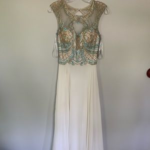 Sherri Hill prom dress